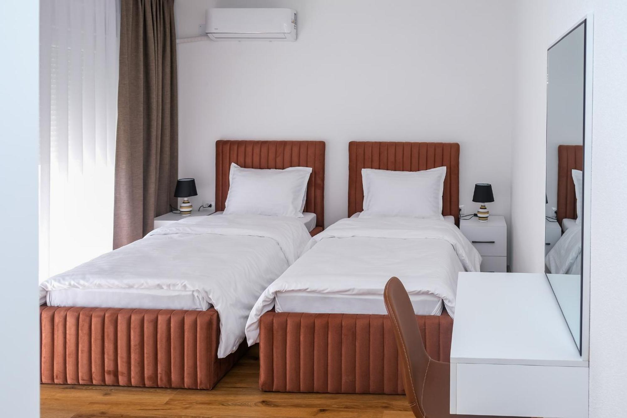 Nest Apartments Gjakova Εξωτερικό φωτογραφία