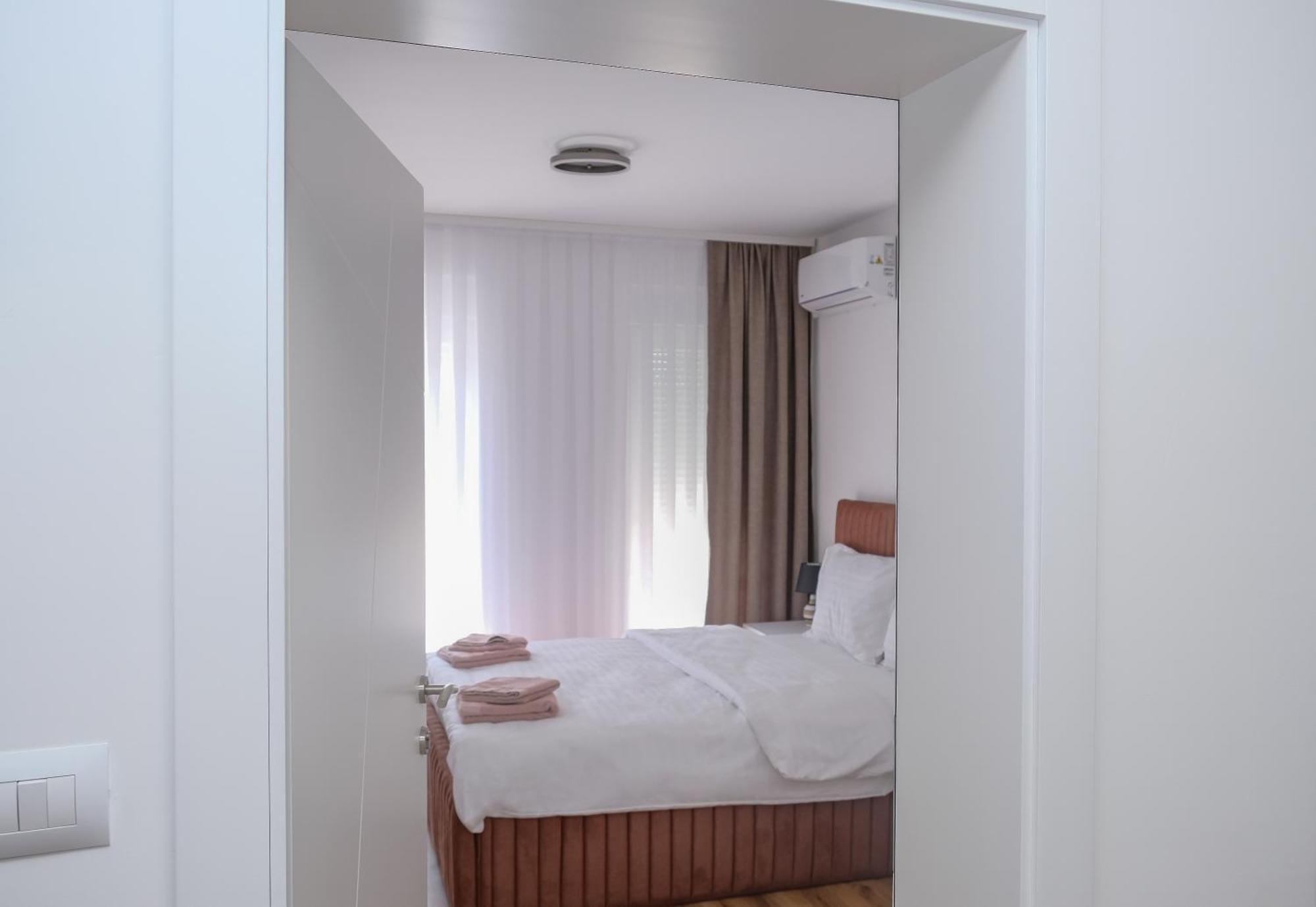 Nest Apartments Gjakova Εξωτερικό φωτογραφία