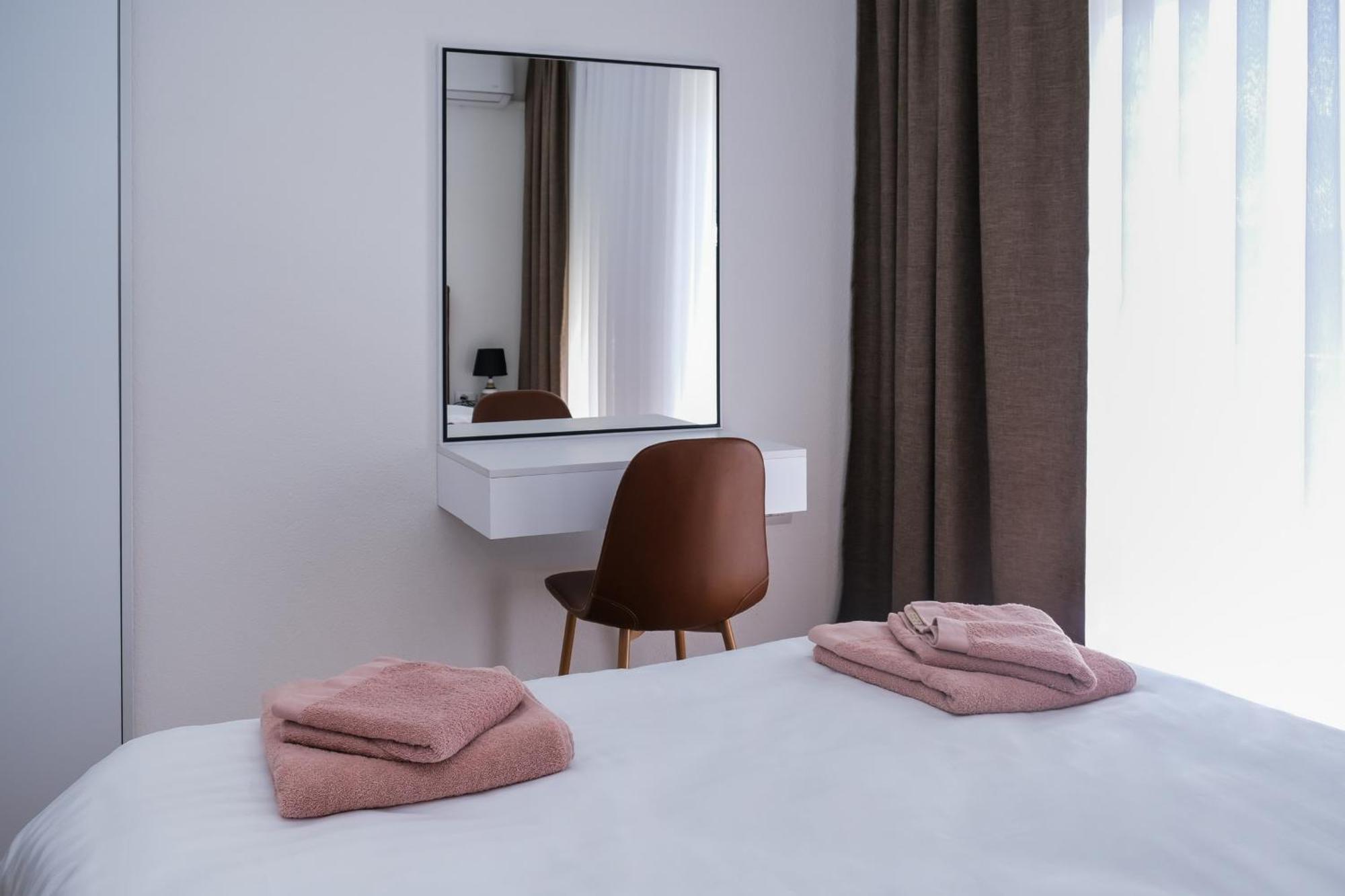 Nest Apartments Gjakova Εξωτερικό φωτογραφία